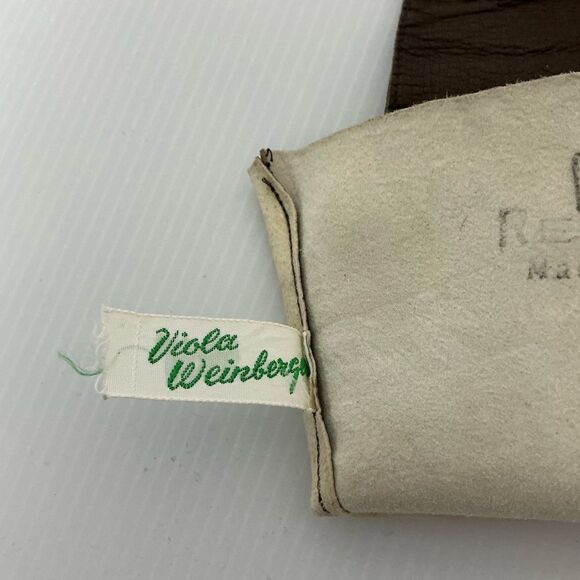 Elegant Brown Leather Gloves - Picture 5 of 7